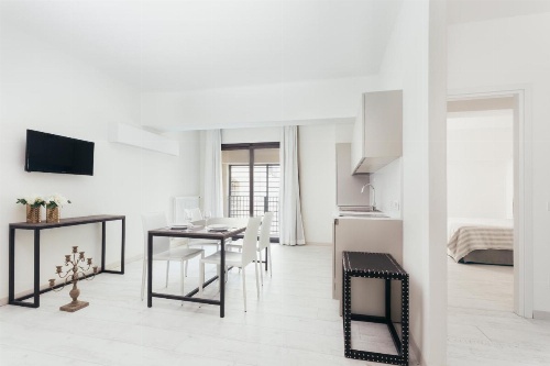 Opera Residence image 11