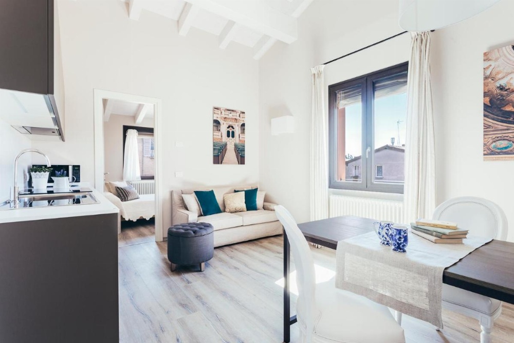 Opera Residence Image 40