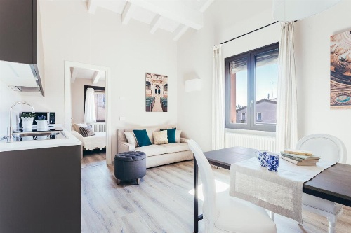 Opera Residence image 40